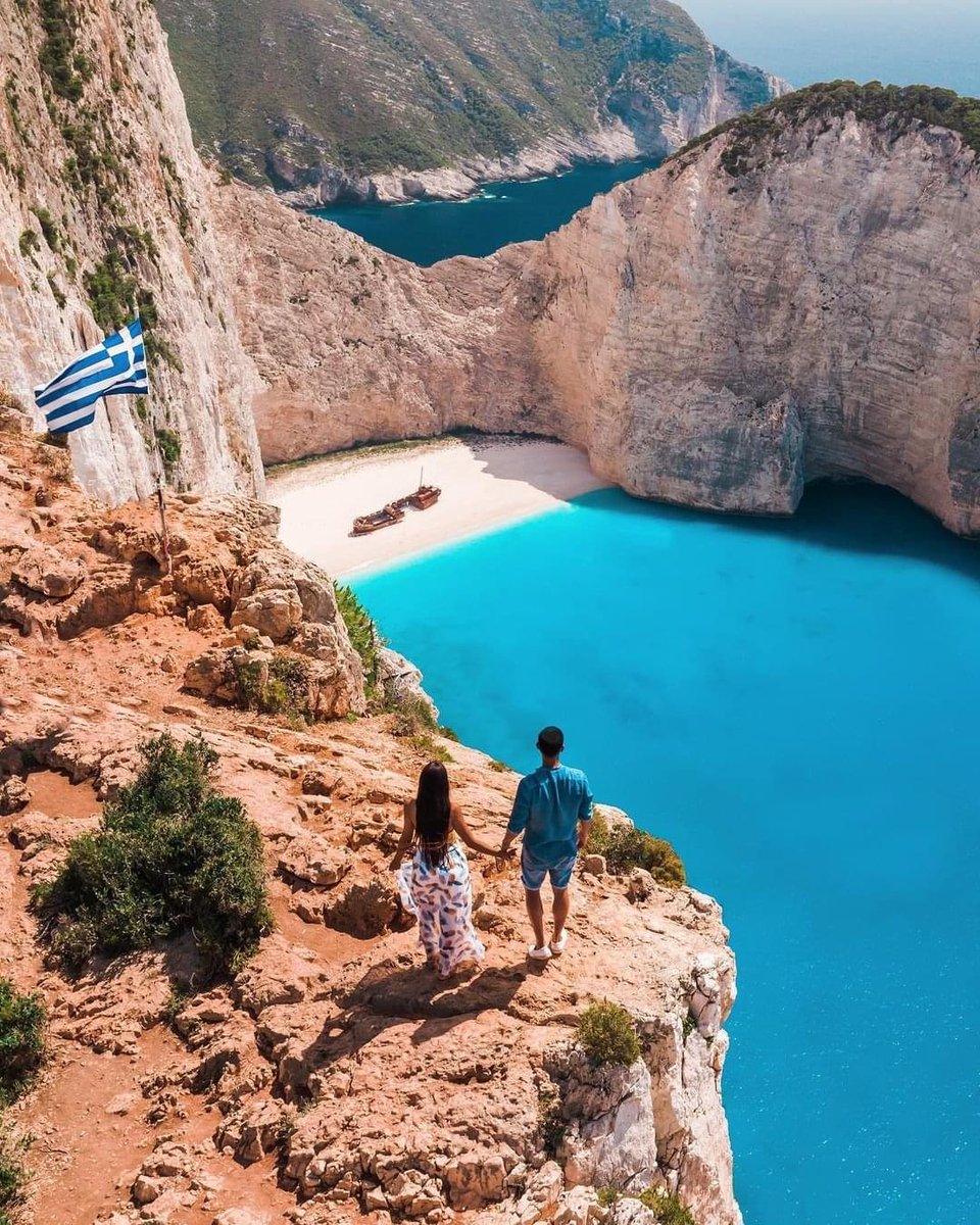 eleniannacom's tweet photo. "๐ด Living the island dream on Zakynthos! ๐ Sparkling turquoise waters, breathtaking views, and the perfect blend of relaxation and adventure. ๐ It's time to escape to paradise! #ZakynthosLove #IslandVibes #BeachLifeGoals ๐๏ธ๐ธ" https://t.co/NDabUM0Zcn