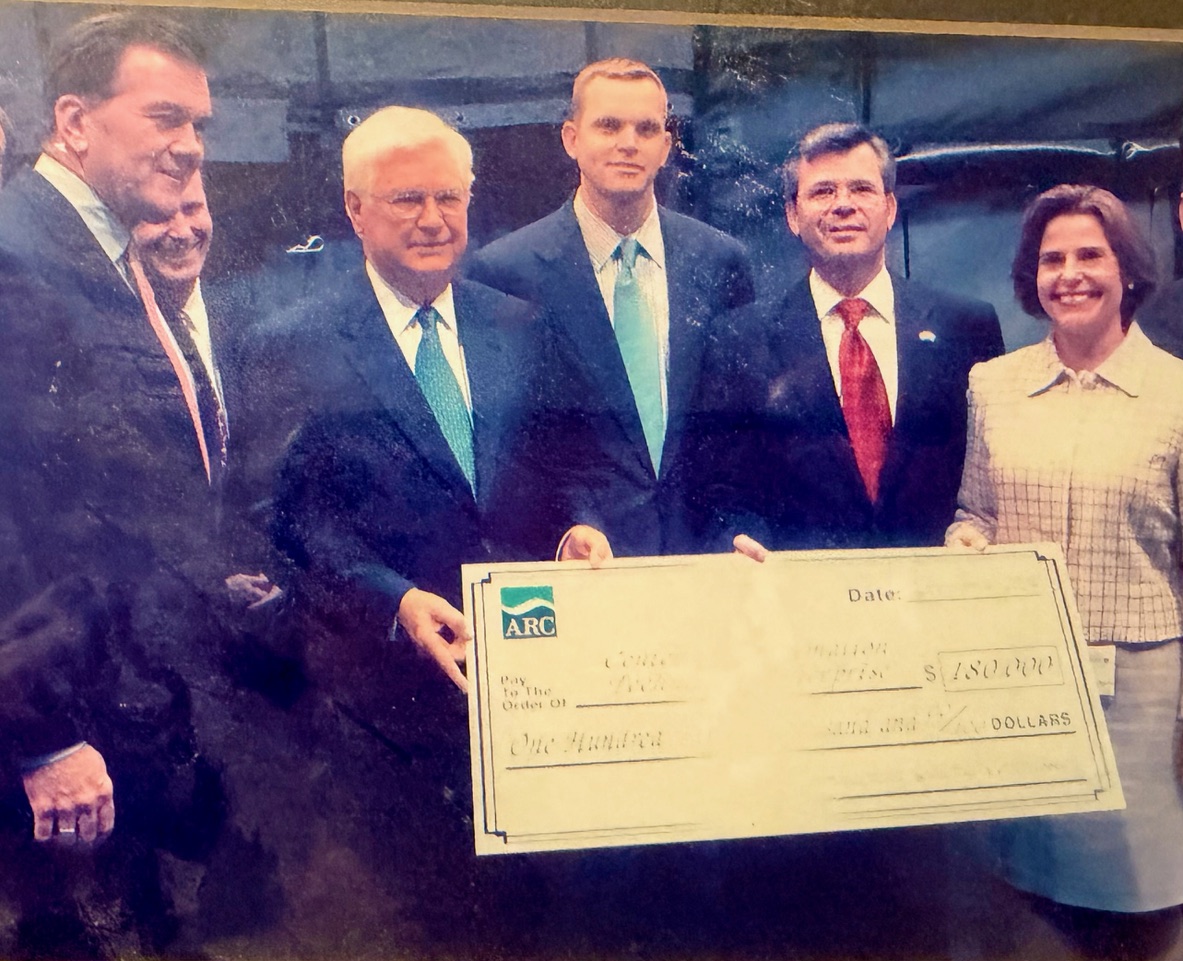 connectmichigan's tweet photo. As Connected Nation celebrates 25 years of impact, we're reflecting on the leaders who shaped our journey. 🛜👏

Learn how Brian Mefford helped grow a Kentucky broadband project into a national movement expanding digital opportunity nationwide.

Read here: https://t.co/TThQRsb3eA https://t.co/ys2enH2Qpc