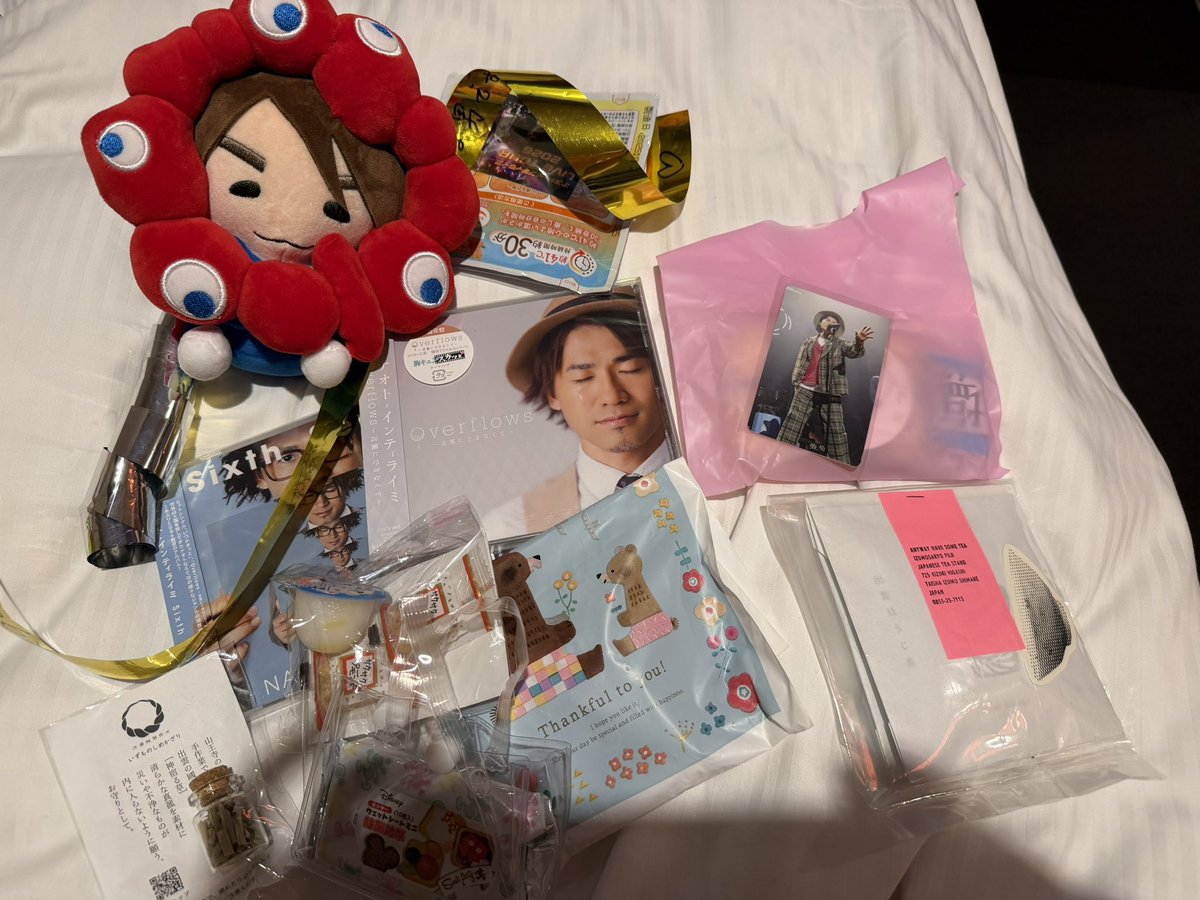 YIR61616006's tweet photo. お願いナオちゃん…。動画撮ってええ時は早めに言って笑笑
最後だけ動画言われても出のに往生した😆
まぁ。撮ったけど☺️楽しいライブをホンマにありがとうございました😊出会ってくれた全ての方に☺️私を探してくれた方もありがとうございました‼️ https://t.co/f4a1P5G4dK