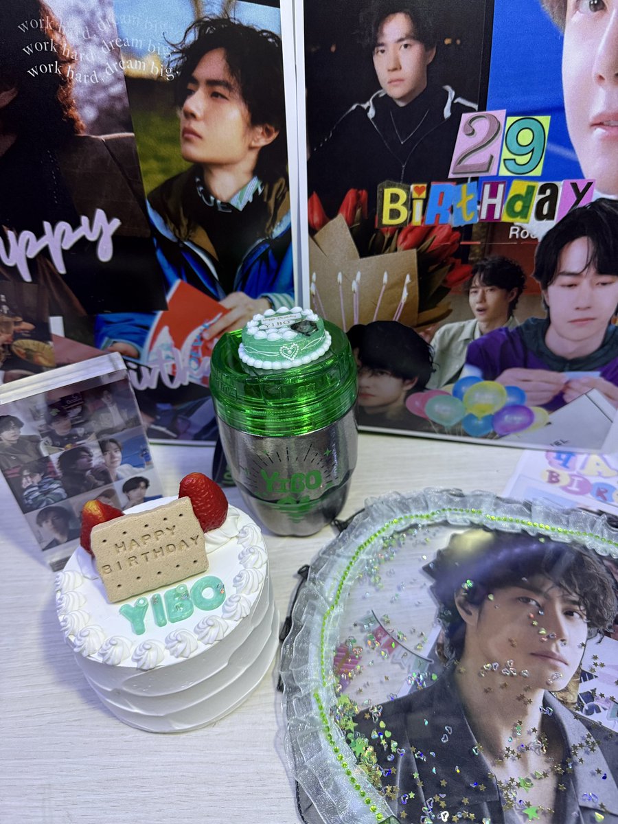 junjunjunjunma's tweet photo. ぼぼちゃん💚２９歳👏
お誕生日🎂
おめでとうございます🎉㊗️🎉

ほぼちゃん😻がやりたいことができて
健康で幸せ❤️でいてほしいです🫶

#WangYibo_29thBirthday 
#WangYibo王一博
#王一博0805生日快乐 
#Happy29thbirthday
#王一博二十九岁生日快乐 https://t.co/72KlcaqXrw