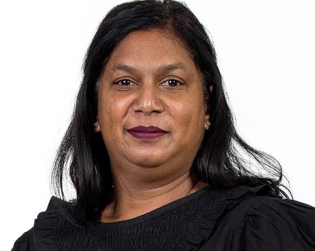 MDNnewss's tweet photo. WATCH🚨

IDAC Deputy Director of Public Prosecutions, Advocate Peter Serunye tells the #MadlangaCommission that before Brigadier Dineo Mokwele's arrest, SAQA had verified only her matric, diploma and engineering degree, while her project management certificate and MBA were confirmed only later after he repeatedly followed up.
