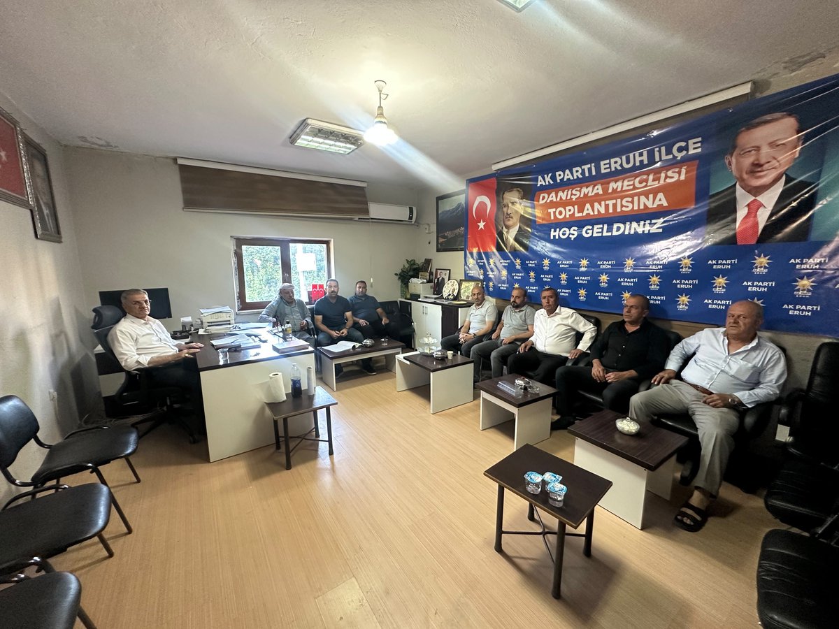 Omer_Inann's tweet photo. 📌 YÖNETİM KURULU TOPLANTISI

Ak Parti Eruh İlçe Başkanlığı olarak; yönetim kurulu üyelerimizin katılımı ile haftalık yönetim kurulu toplantımızı ifâ ettik.

Toplantımızda teşkilat çalışmalarımızı, sahadaki faaliyetlerimizi ve önümüzdeki döneme ilişkin hedeflerimizi değerlendirerek istişarelerde bulunduk.

Birlik ve beraberlik içerisinde, ortak akıl ve istişare anlayışıyla çalışmalarımızı kararlılıkla sürdürmeye devam ediyoruz.

Toplantımızın ilçemiz, teşkilatımız ve davamız adına hayırlara vesile olmasını temenni ediyoruz.

#AkPartiEruh 
#TürkiyeYüzyılı