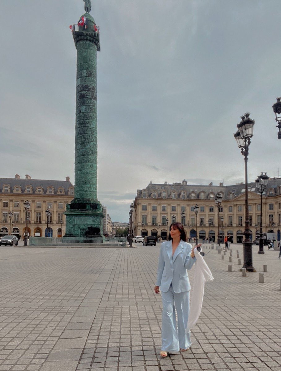 theriz__'s tweet photo. More than a beautiful square—Place Vendôme is the heart of Parisian luxury.
Discover its fascinating history, iconic landmarks, and why it's a favorite for fashion lovers visiting Paris.
https://t.co/o1rrXtsYjv
#ParisGuide #FrenchLuxury #TravelInspiration https://t.co/28nrvj4zos
