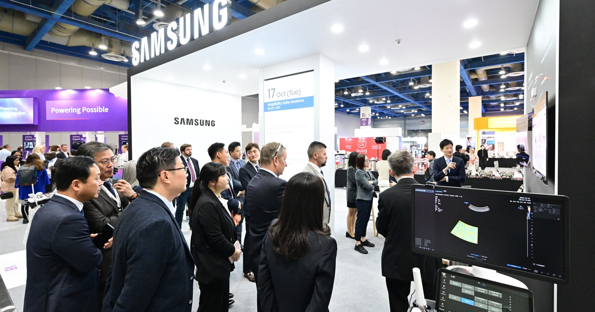 Light_Reading's tweet photo. After exiting several markets, Vodafone appears to have little to offer Samsung unless the EU can force the operator to ditch Huawei.

Read more on Light Reading: https://t.co/ylNz9jp8Qg https://t.co/LMMNDUkkkt
