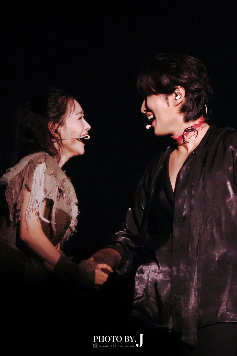 Photo_by_J26's tweet photo. 함께 갔다면.. 행복 했을까? https://t.co/p0Le2L0lz1