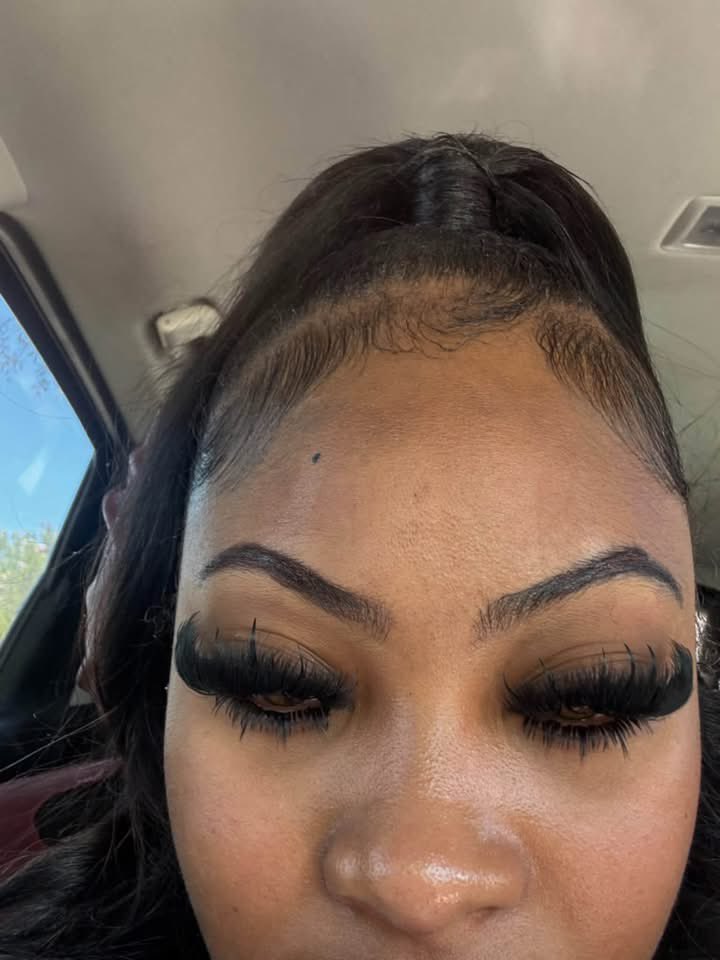 layxsnv's tweet photo. these lashes soooo teaaaa wtffff😍😍😍 https://t.co/Gs5OHOjFFh