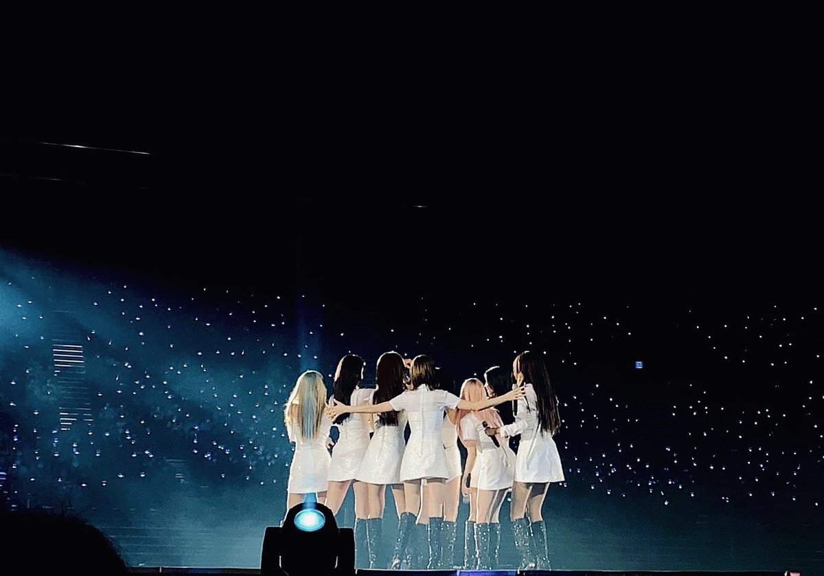 luvmyna_'s tweet photo. 소시야 많이많이 사랑해 우리 꼭 곧 만나자🤍

#19년째_지금은_소녀시대
#19YearsWithSNSD https://t.co/WZpNnWmxHj