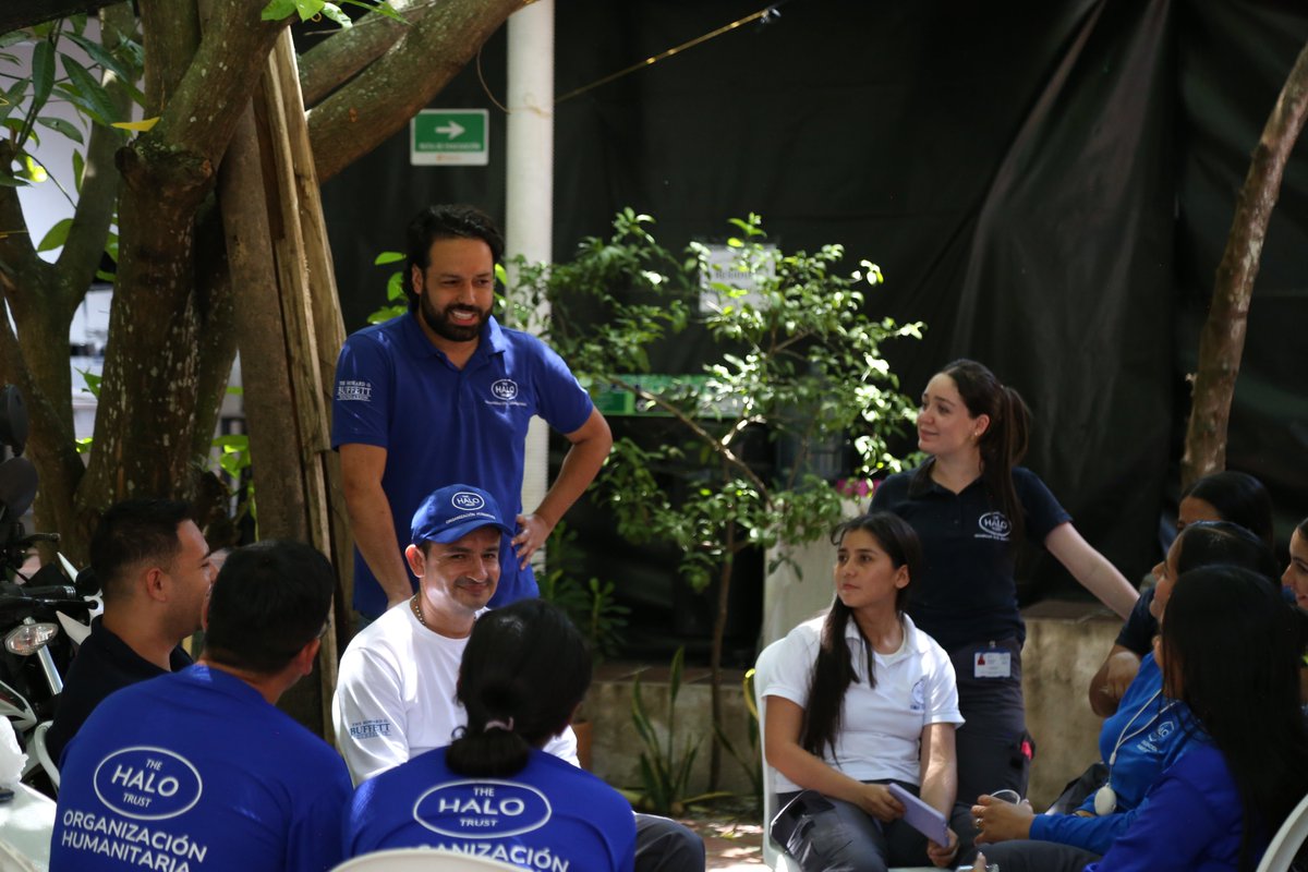 TheHALOCol's tweet photo. ¡Buenas noticias! 💙 Damos la bienvenida al nuevo personal que completó con éxito el curso para asistentes de ENT y hoy se suma a los esfuerzos de HALO para avanzar en el desminado humanitario en Catatumbo. Les deseamos muchos éxitos en esta nueva etapa. ¡Bienvenidos! https://t.co/glTqhtaLCv