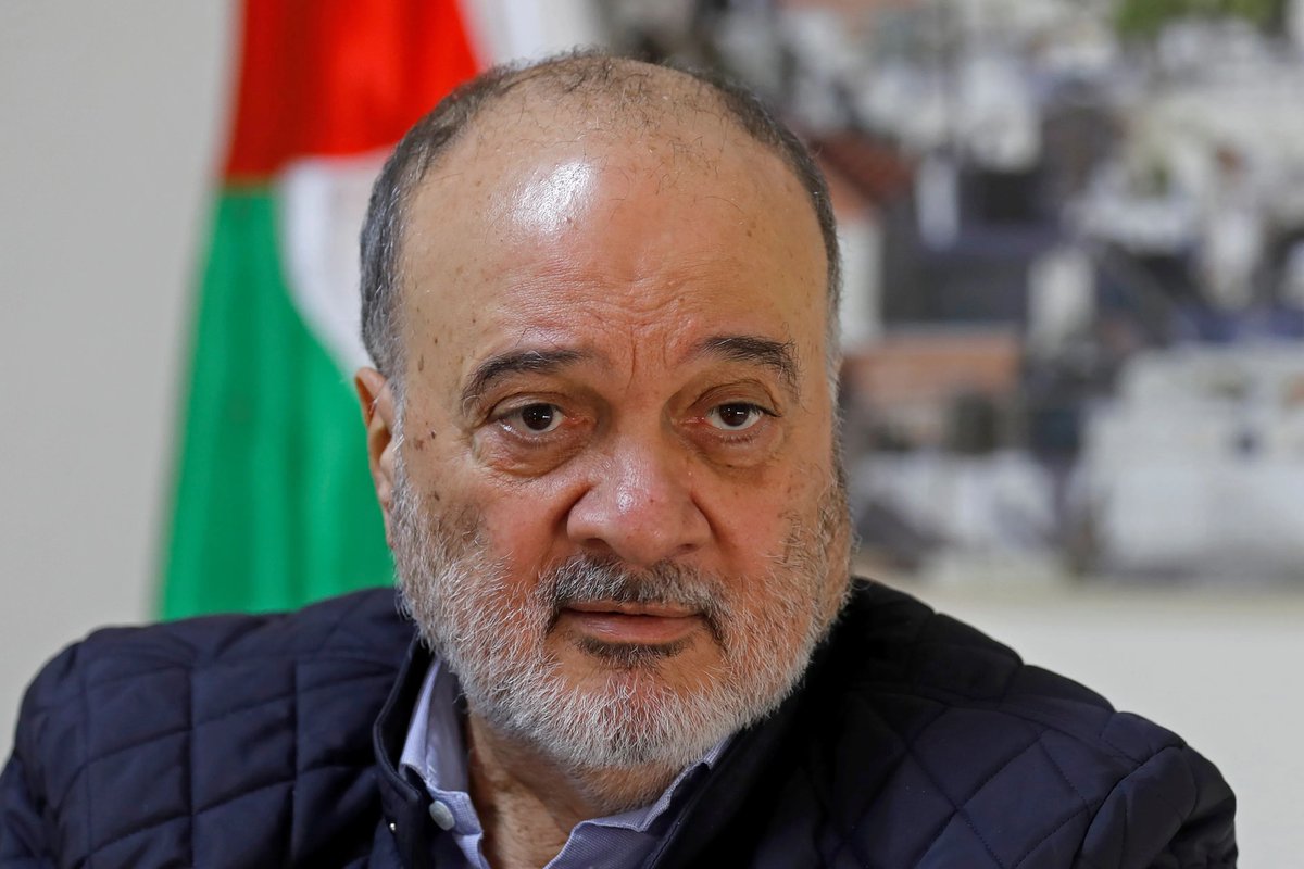MyPalestine0's tweet photo. رئيس الملتقى الوطني الديمقراطي ناصر القدوة: 

ابو مازن يحاول التحايل على الانتخابات التشريعية والرئاسية القادمة عبر إعادة هندسة النظام الداخلي للمجلس الوطني https://t.co/kuEJO0PvYy