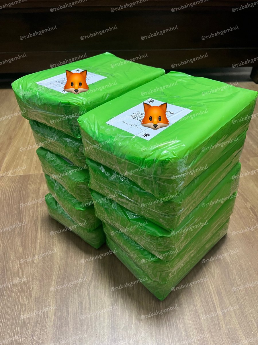 rubahgembul's tweet photo. [SEND BY COURIER DONE]

Untuk yg pilih kirim pake kurir, udah di pick up pagi ini. Resi dikirim di whatsapp yaa🙇‍♀️ https://t.co/EdVCcL8eQk