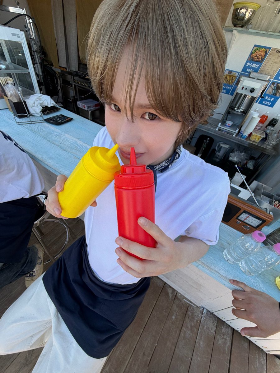 4x28112's tweet photo. 애기야🥹🥹🥹🥹🥹 https://t.co/zkOLOQXfic