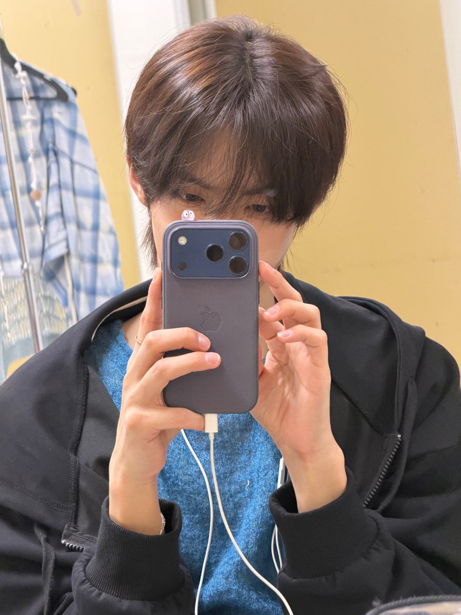 TWSLATION_'s tweet photo. [260805] #DOHOON WV POST

🐺: My day🖤

#도훈 #TWS #투어스 @TWS_PLEDIS https://t.co/AukM9PBK8T