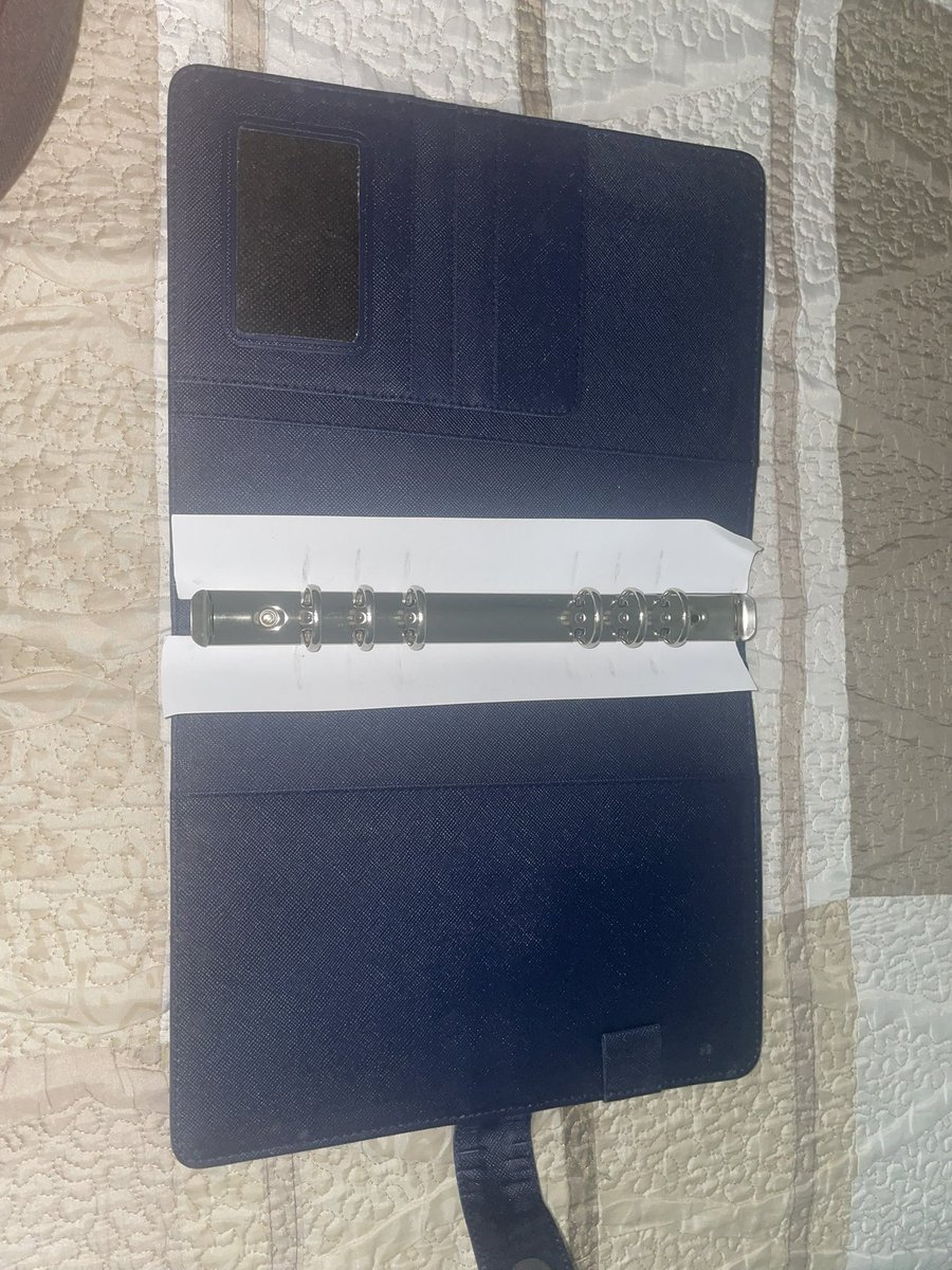 caelumtrade's tweet photo. Lacivert macaron binder satış 
Hiç kullanılmadı
700 

@bindersatis @bujosatis @bujo @Bujosatistr @bujoshoptr @bujo_satis @bujo_g0 https://t.co/DnJZ1eCj5Y