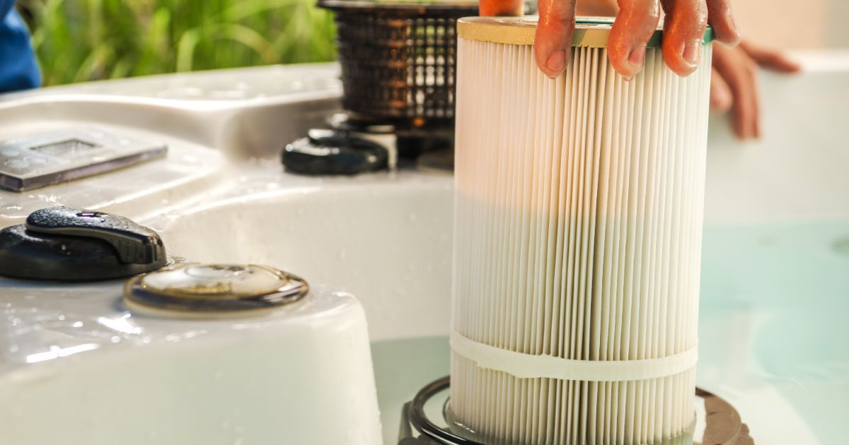 BranchServices's tweet photo. If you have a pool it's a good idea to check your filter and give it a thorough cleaning.

#branchservices #longisland #pool #poolfilter #diy #house #home https://t.co/xNcqxEhH8m