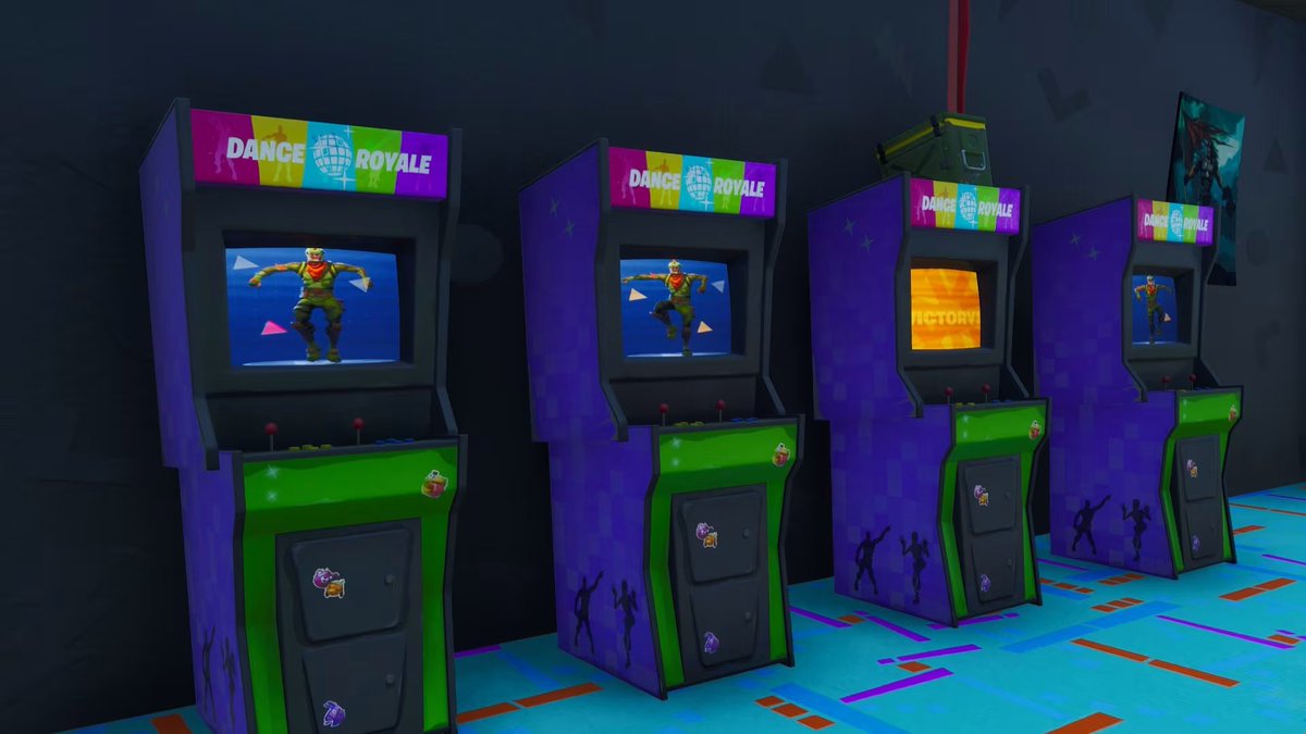 HappyPower's tweet photo. FIRST TEASER - The news feed is now showing Gem Sprites GLITCHING OUT. This is also displaying the 'retro visuals' that were previously leaked. https://t.co/W2QzEVqsbQ