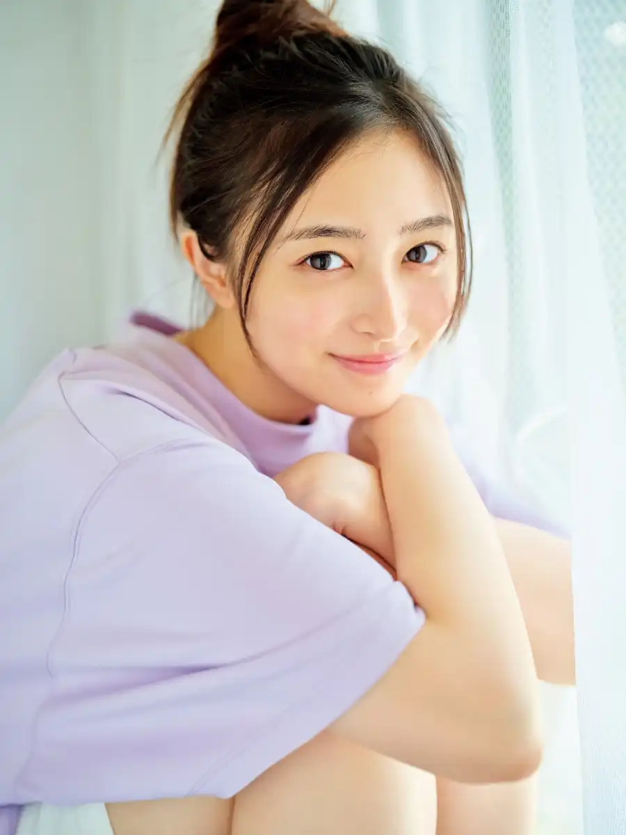 bikyakuzaka's tweet photo. 週刊少年サンデー 2026年36・37合併号の表紙&amp;巻頭グラビアは #乃木坂46 #井上和。和ちゃん少年サンデーに再降臨。野球に銭湯に読書に…「最高の1日」な表紙&amp;巻頭グラビアです。【8/5発売】

📙Amazon https://t.co/jtLCKTG8tM
📕楽天 https://t.co/YC7jjNez2C https://t.co/uBIjf3F36o