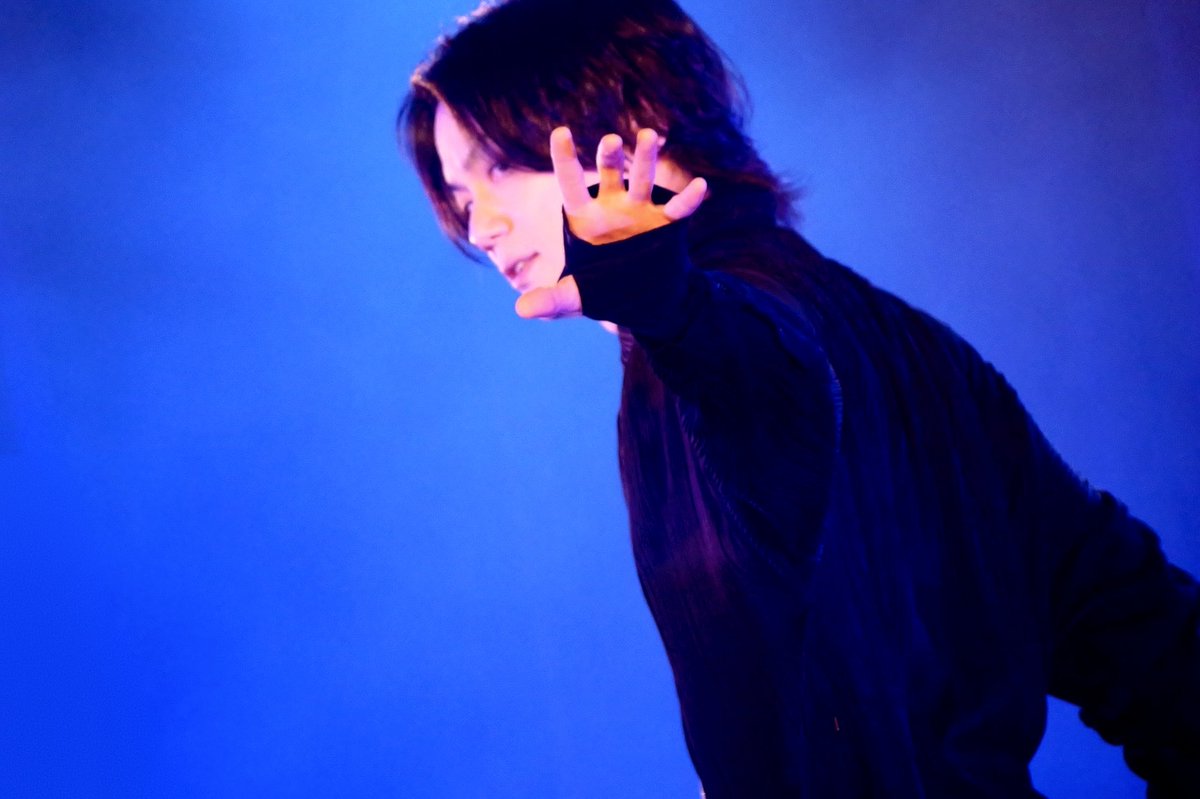 takayuki_tazawa's tweet photo. 田澤孝介 ソロワンマン

「Ballad Box 2026」

2ヶ所目　名古屋

こういう状況だからこそ、何がなんでも
みんなの心に何かを残したい、ブッ刺したい、という気概を持ってステージが出来ています。

なんだかソロをやり始めた時の感覚。

バラッドとは何かをやっと掴めた気がします。

今日も最高でした！

立ち会ってくれた皆さん
本当にありがとうございました！