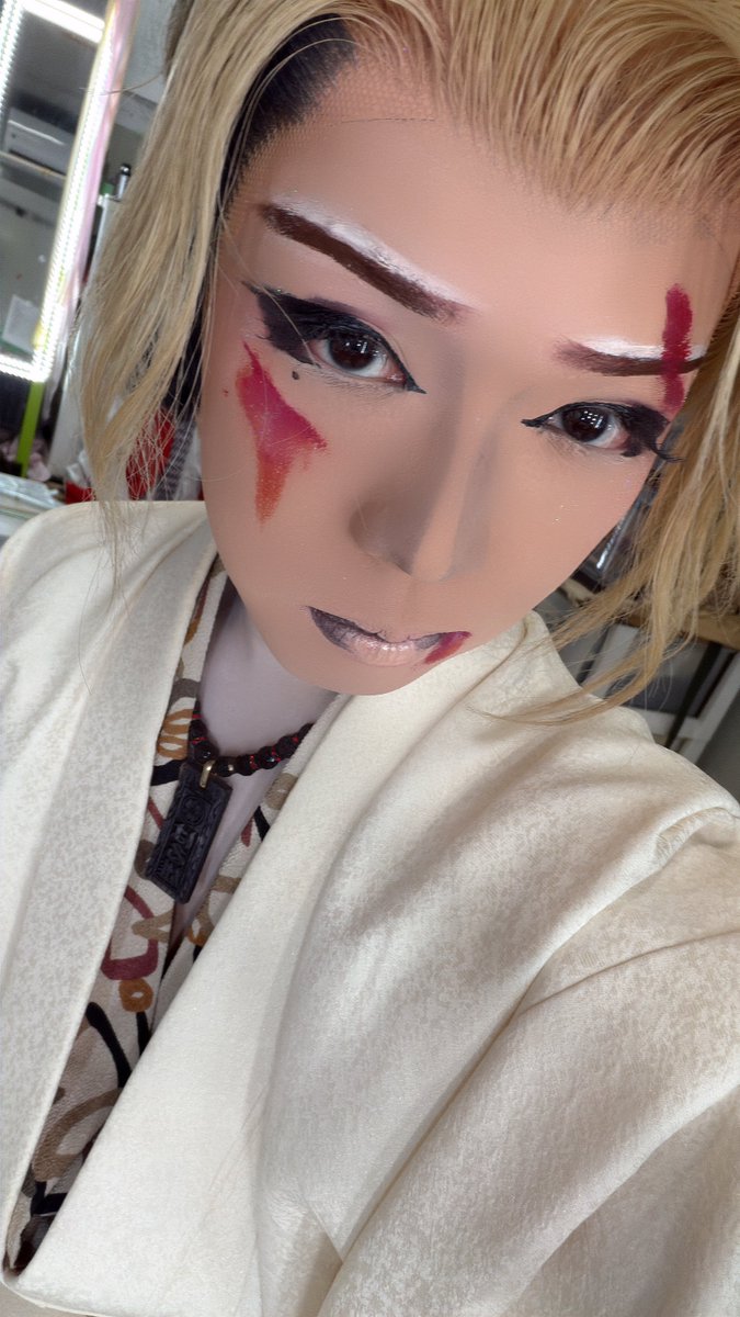 haru_sakigake2's tweet photo. こんばんは！
23日出演予定だった船生かぶき村ですが、昼夜共に貸切公演のため
一般の方入場できないとの事で
ゲスト出演取りやめになりました

申し訳ございません。 https://t.co/TndUBsKHJo