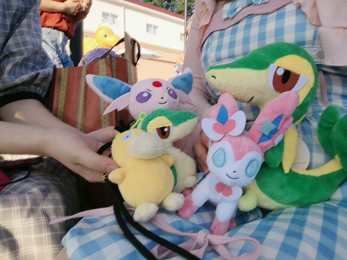 minorinAlice's tweet photo. 誕生日の日にﾎﾟｹﾊﾟｰｸ行きましたぁー！！
ニコイチと行った(*´˘`*)
めっちゃ楽しかっよぉー！！ https://t.co/4oXezcZQ8K