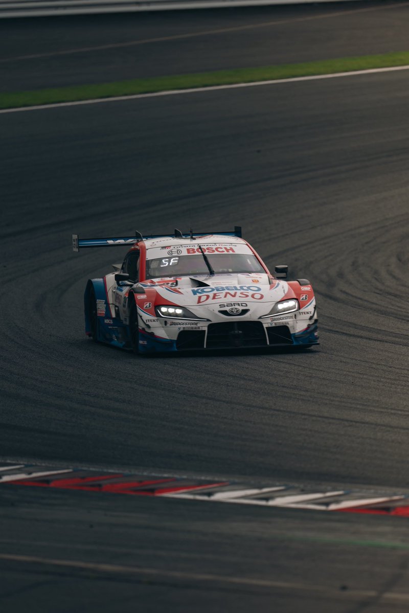 sachafenestraz's tweet photo. Finde jodido en el SuperGT, la verdad. Pero remamos y sacamos algunos puntitos con lo que había, así que contentos igual. Ahora a descansar que el finde que viene volvemos con la bestia del Super Formula🏎️ https://t.co/jaFrcfqaDI