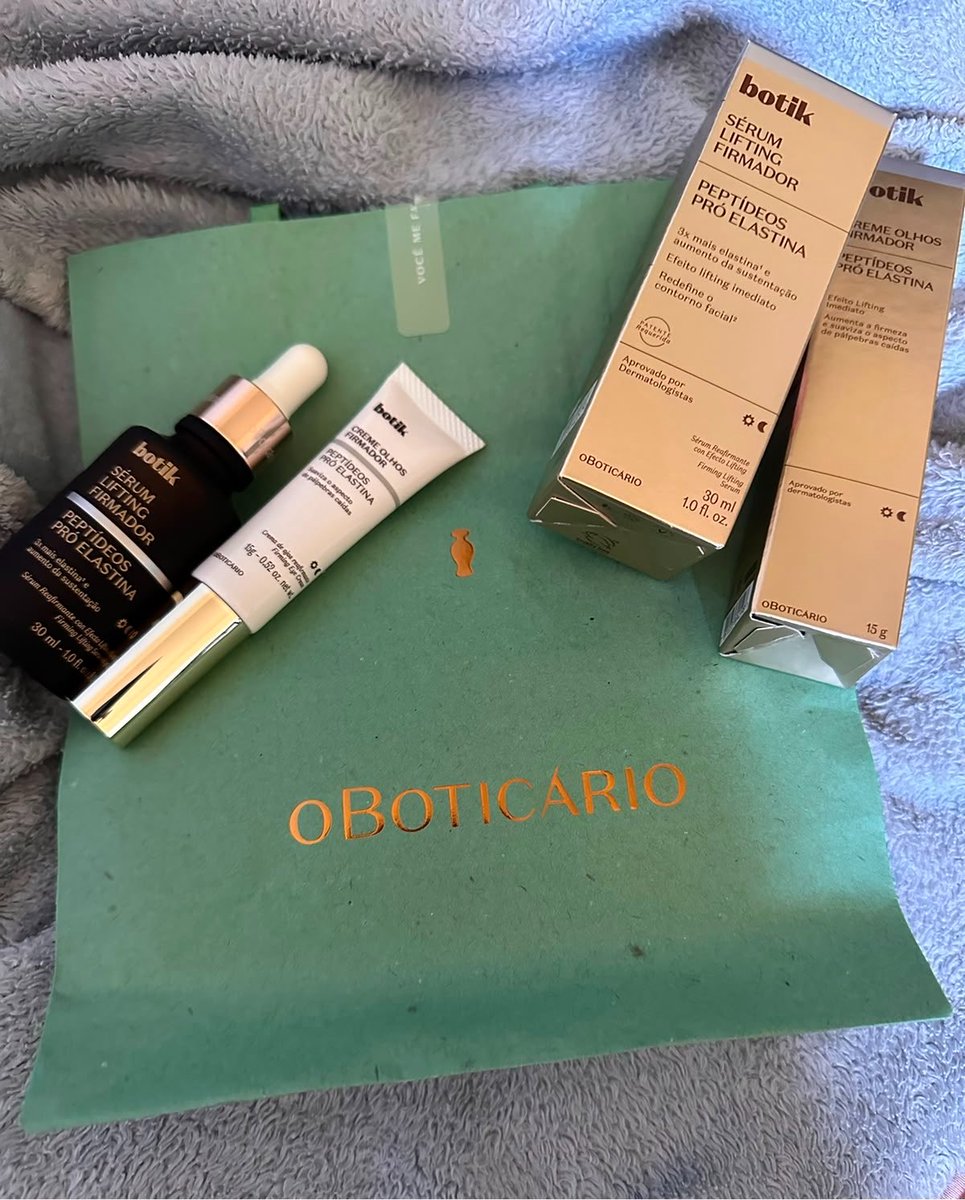 lenazeroh's tweet photo. Graças a @oBoticario minha skincare ganhou reforços, até porque todo momento de auto cuidado merece produtos de qualidade e com alta tecnologia 💚😭
#SegredinhoDeBotikDaIngrind
#BotiMeNotou
#BotikAntiderretimento https://t.co/cdf3TaFg6t