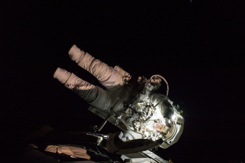 AstroPeggy's tweet photo. Because working in a spacesuit is such a challenge in itself, it's extremely important to have one that fits well. Early in 2017 I performed two spacewalks in a large-sized spacesuit. I remember coming in exhausted and thinking I might be aging out of my spacewalking era. But a couple of months later, I performed two more spacewalks, this time in the smallest available size - a medium, and it was hugely better. My proficiency and exhaustion levels were totally different simply by wearing a better fitting spacesuit. One of the top priorities of the Axiom suit is a build that accommodates a range of different people. The difference a great fit makes is something I've experienced firsthand and that's why the #AxEMU is being designed with greater mobility, adjustability, and a wider range of sizing options!