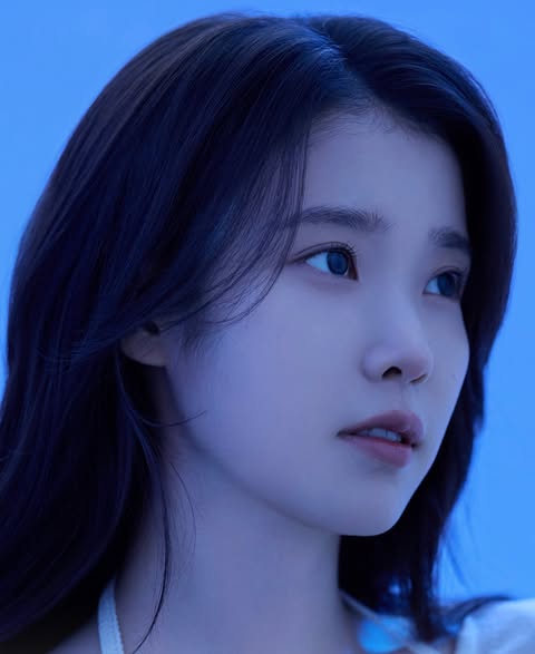 _IUFrance_Fan's tweet photo. ❥ INSTAGRAM ᅳ 02.07.26
La marque CLALEN a partagé des photos d'@_IUofficial
#IU #아이유 #Leejieun #이지은
#IUxClalen #Clalen #클리렌 https://t.co/vTjFM9OuKB