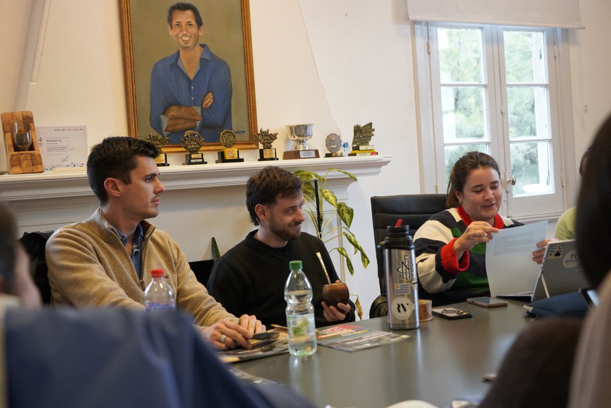 BayleyJorge's tweet photo. Hoy sesionamos nuevamente en el concejo municipal del @Municipio_CH 

• Hablamos del avance de las propuestas del presupuesto participativo en el CCZ5.
• Dimos apoyos logísticos a distintos eventos.
• Trasladamos una de las ferias del territorio. https://t.co/zsPuhpfo2s