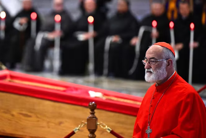 MoroccoIntel's tweet photo. 🇲🇦🇪🇸| Cette nouvelle polémique intervient alors que l'Église catholique au Maroc traverse déjà une période délicate suite à des accusations de violences sexuelles visant un cardinal espagnol 🇪🇸 au Maroc 🇲🇦. 

En juillet 2026, l'archevêque de Rabat, le cardinal espagnol Cristóbal López Romero 🇪🇸, s'est mis en retrait de ses fonctions pastorales après que plusieurs femmes aient porté des accusations de violences sexuelles à son encontre.