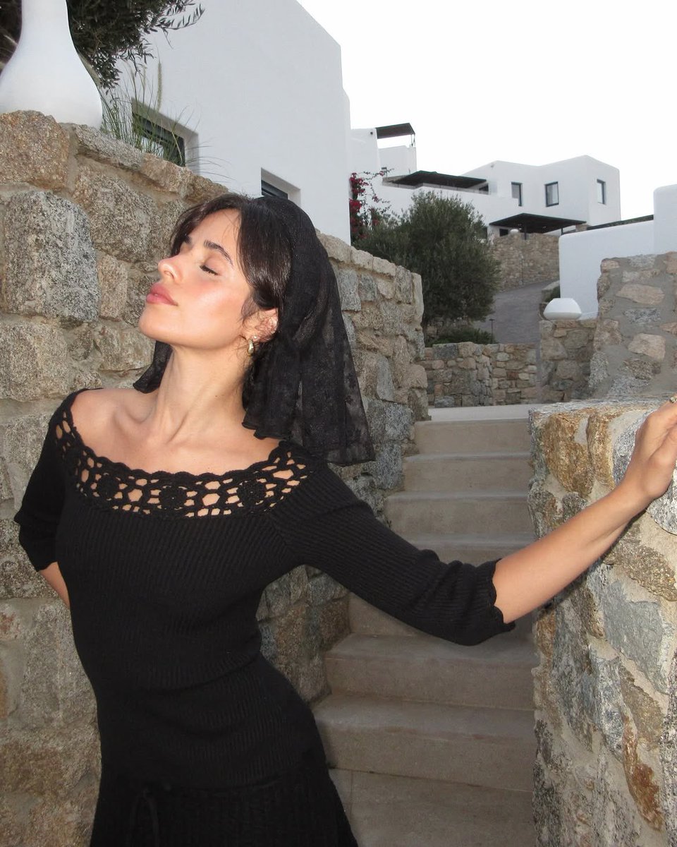 Camila_Cabello's tweet photo. greece
🍇🍓🌺💐🍷 https://t.co/UsVGNtx2Rv