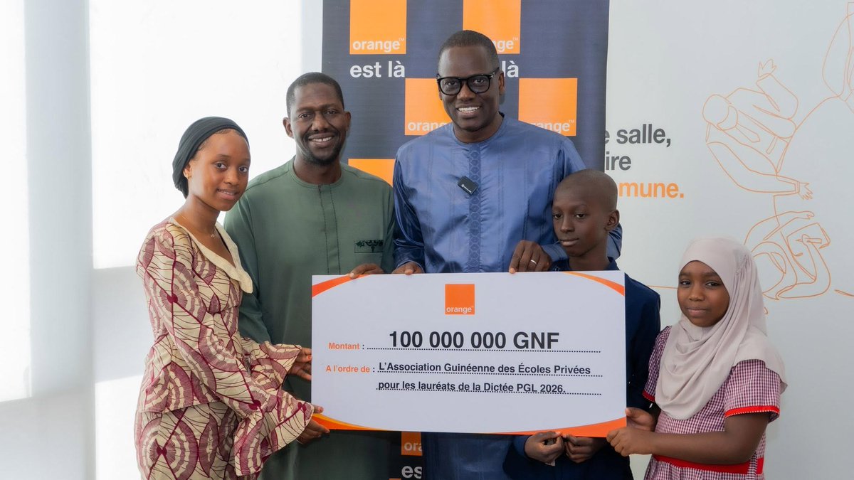 orangeguinee_gn's tweet photo. #RetourEnImage
Parce que derrière chaque réussite se cache une opportunité, Orange Guinée est convaincue que l'éducation est l'un des leviers les plus puissants pour construire l'avenir.
Pour la deuxième année consécutive, Orange Guinée a renouvelé son engagement en faveur https://t.co/nSreOvq1qh