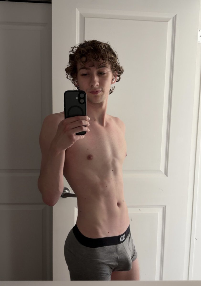 babycale's tweet photo. https://t.co/HifibWOvv9