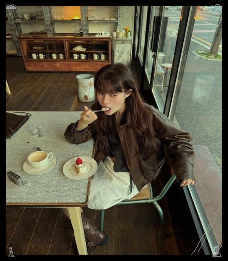 Elibetheethee's tweet photo. 💻Pay close attention and grasp a full understanding of others. The sunlight poured into The Bubble Tea Trail, bathing the shop in a cozy warmth. As Lila glanced around, observing her patrons smiling, conversing, and enjoying their drinks, she felt certain she had discovered her https://t.co/GCxjENbQmB