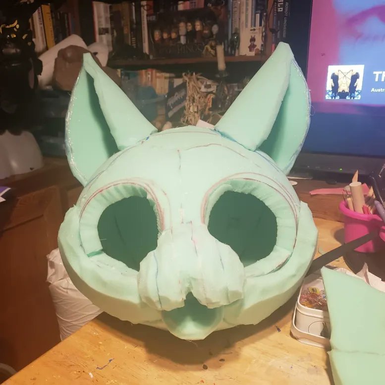 p1ushh's tweet photo. From a blank base to a character coming to life can’t wait to show you how this one turns out!

#Fursuit #WIP https://t.co/SFHeITSkgh