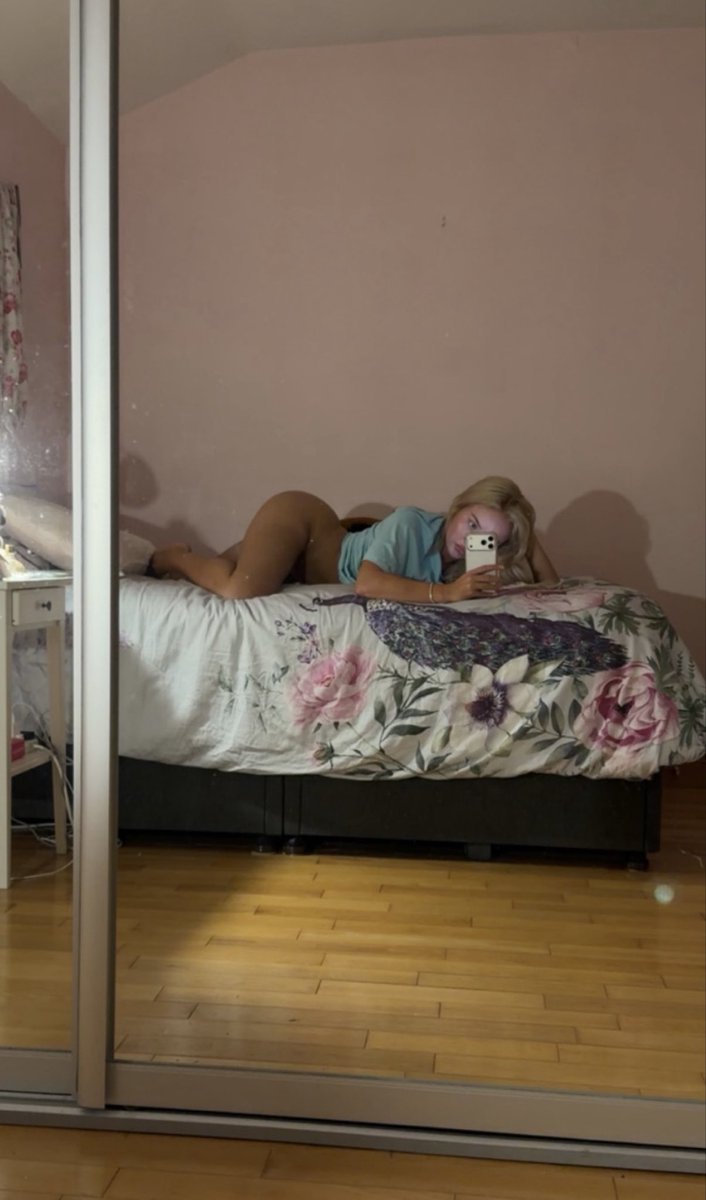 belleolivia3 tweet picture
