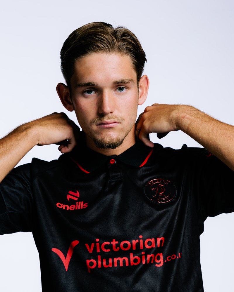 BristolCity's tweet photo. 📣 We’re delighted to announce the signing of Dom Ballard on a four-year deal from Leyton Orient for an undisclosed fee. 

Read more: 👇