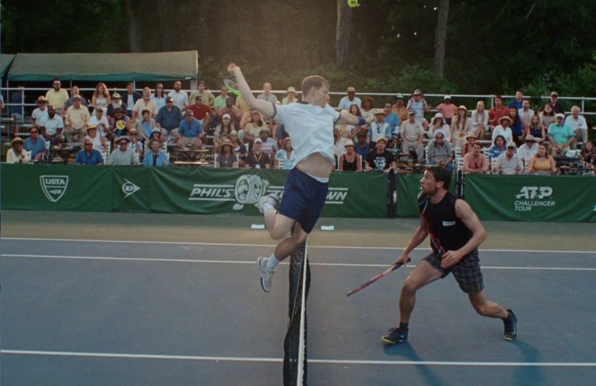 riversersh's tweet photo. people asking if Mike Faist actually jumped that high in the final scene… he’s a Newsie of course he did https://t.co/GjTOMNixk0