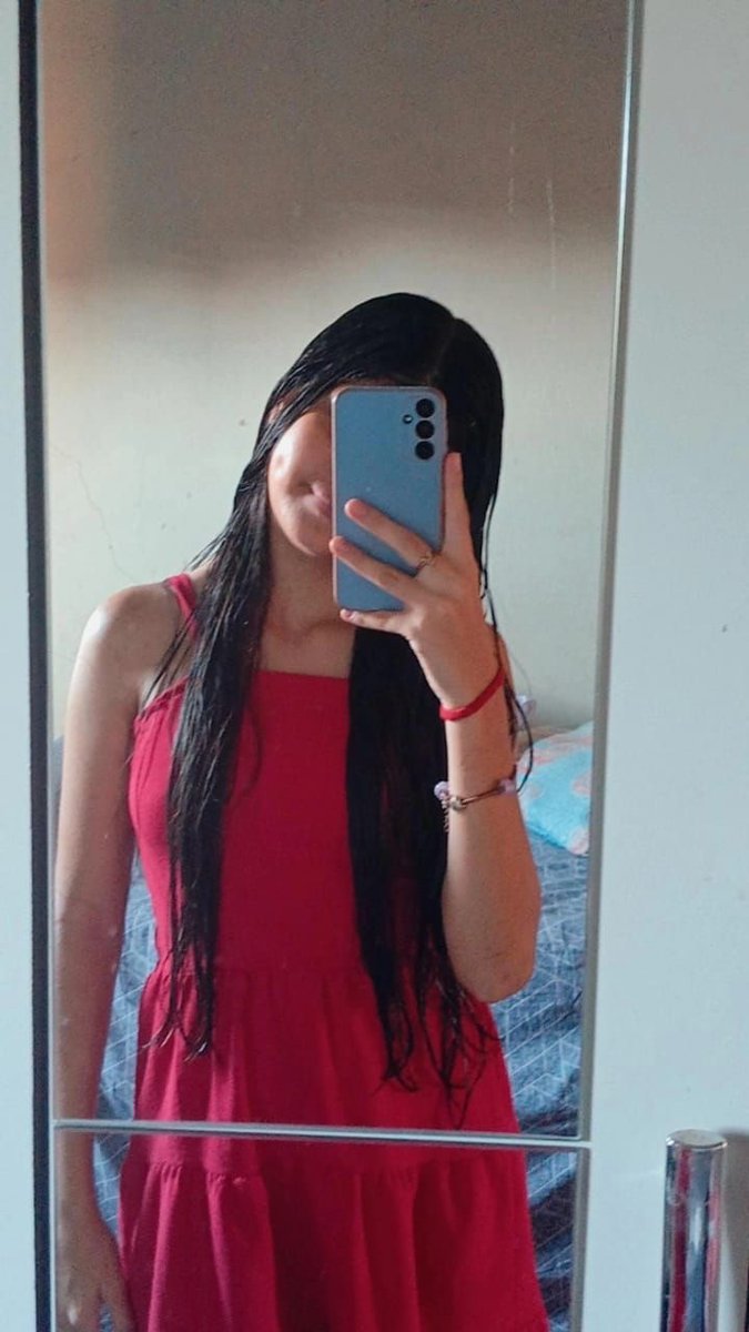 MariaMavri's tweet photo. Alguém pra fazer amizade? 💕 https://t.co/tkT0kf9kft