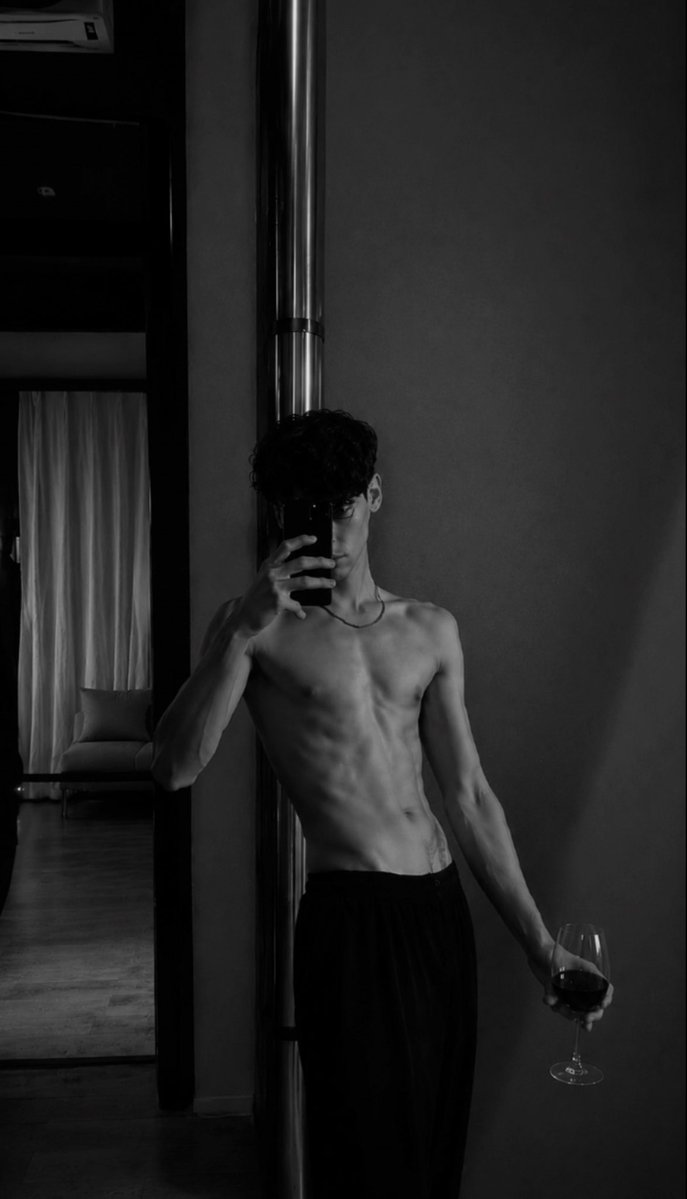 B_C_E_1's tweet photo. #NSFW #AfterDark #ThirstTrap #TooHotToHandle #Seductive #Temptation #Sinful #SpicyContent #LateNightVibes #Tease #BodyConfidence #Reveal #Unfiltered #HotAF #MenOfX #GayCreator https://t.co/pptrTpZRzS