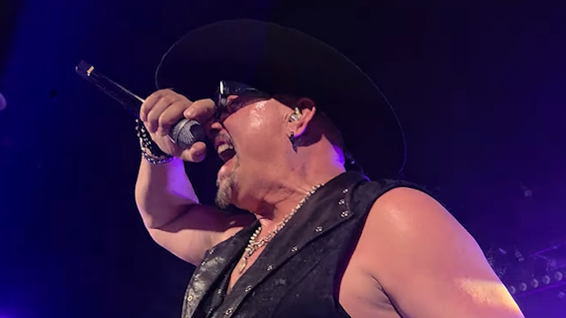 BLABBERMOUTHNET's tweet photo. GEOFF TATE 'Would Like To Learn How To Cook More': 'I Love Food. I Love To Eat.' https://t.co/JE1T4nsd5J https://t.co/1mA5Ky2rlb