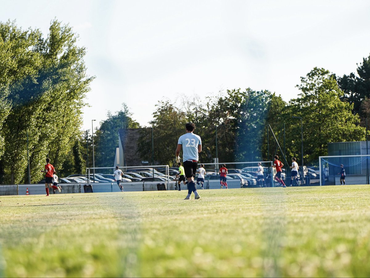 OCCessonFoot's tweet photo. Après l’ouverture du score de Thomas Bazin, 𝐧𝐨𝐬 𝐂𝐞𝐬𝐬𝐨𝐧𝐧𝐚𝐢𝐬 ont été rejoints par Bréquigny. Score de parité pour ce deuxième amical de la prépa’ (1-1) 🤝

#PrépaOCC #TeamOCC https://t.co/IH76PkR2hO