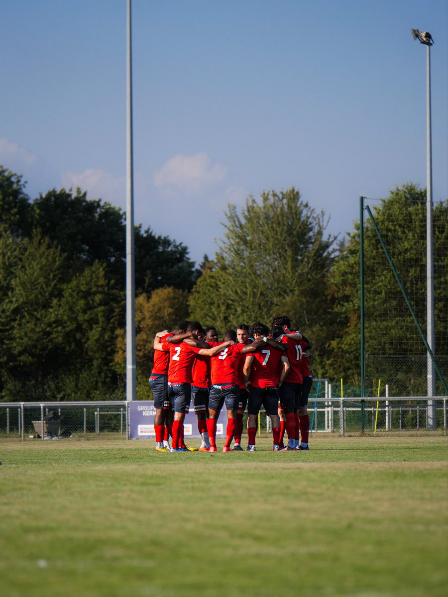 OCCessonFoot's tweet photo. Après l’ouverture du score de Thomas Bazin, 𝐧𝐨𝐬 𝐂𝐞𝐬𝐬𝐨𝐧𝐧𝐚𝐢𝐬 ont été rejoints par Bréquigny. Score de parité pour ce deuxième amical de la prépa’ (1-1) 🤝

#PrépaOCC #TeamOCC https://t.co/IH76PkR2hO