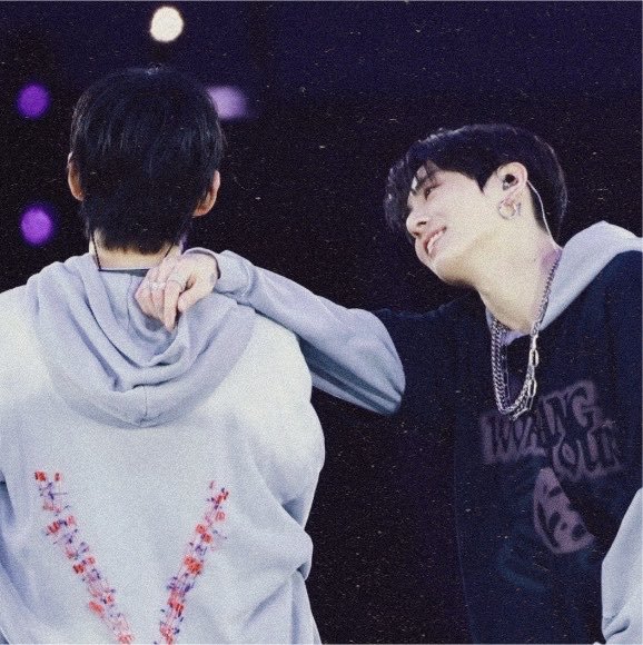 mnivkook's tweet photo. Taehyung:
Jungkook:
Taehyung:
Jungkook: love u,love u,love u,love u,love u,love u,love u,love u,love u,love u,love u,love u https://t.co/vum42rO08f