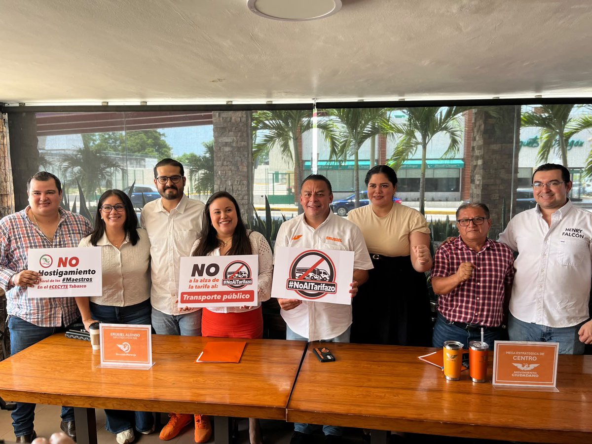 Erubiel_Alonso_'s tweet photo. ¡Seguimos defendiendo las causas ciudadanas! 🍊🗣️

🍊 No más hostigamiento a los maestros del CECyTE Tabasco.

🍊 Consulta ciudadana sobre ajustes a la tarifa del transporte público.

🍊 Falta de paridad de en cargos públicos del estado.

🍊 Urge una verdadera estrategia de seguridad.

🍊 Salario digno a los trabajadores del estado.

#Centro #Tabasco #Causas #Ciudadana #ErubielAlonso
