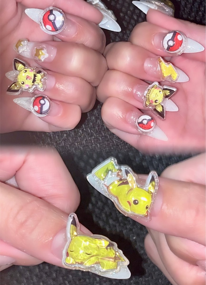 F16HTERS's tweet photo. ポケモングッズが可愛いのでネイルもポケモンにしました⚡️ https://t.co/Gv8O3qiC2H