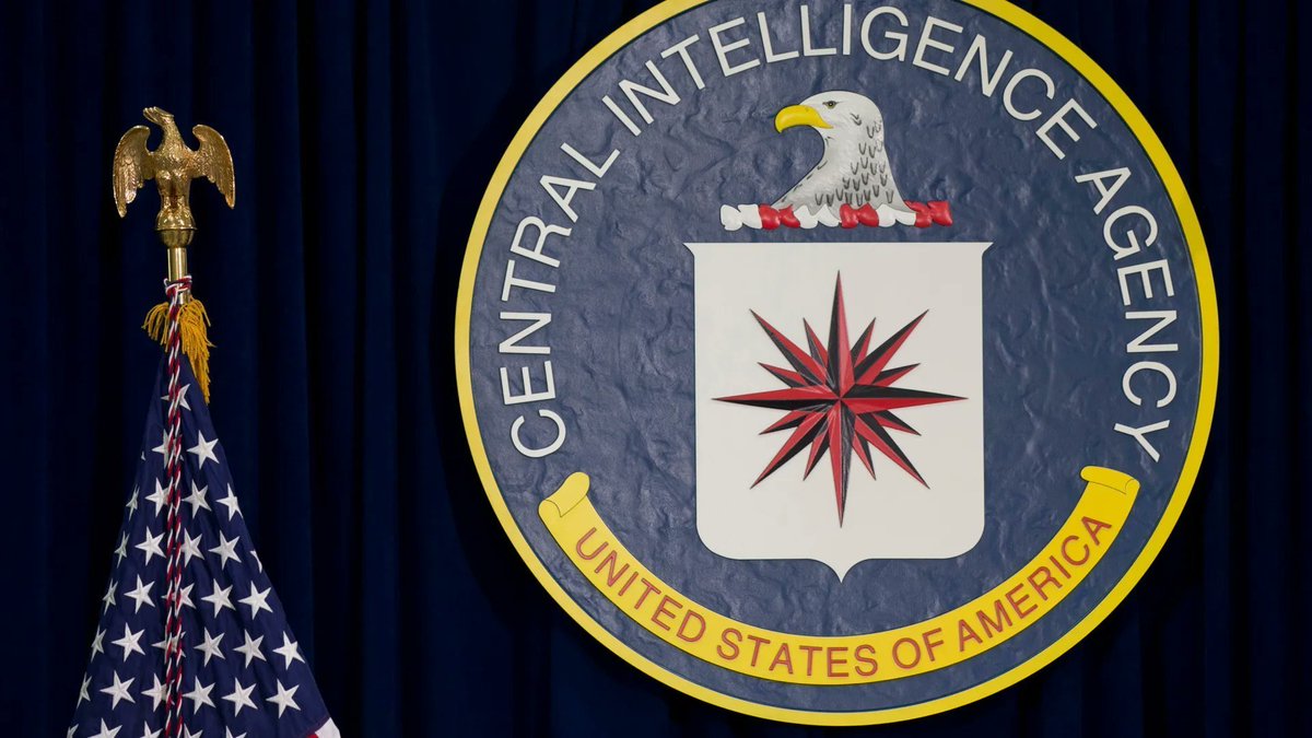 politvidchannel's tweet photo. BREAKING: A man who claims to be a former CIA operative says, "Kamala Harris won the 2024 Election"   

He explains how it was rigged https://t.co/7s0u4thqM5