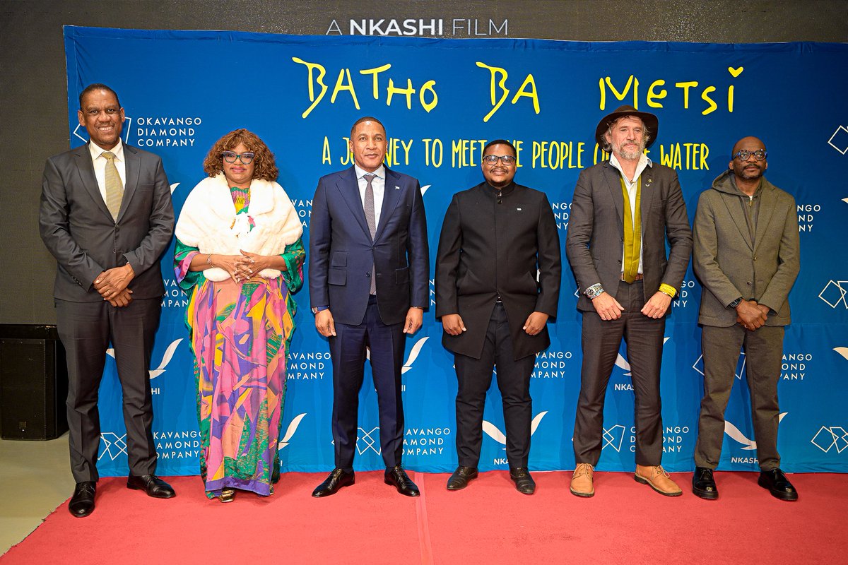 BWPresidency's tweet photo. President @duma_boko this evening attended the premiere of Batho Ba Metsi: A Journey to Meet the People of the Water at the BTV Auditorium, Mass Media Complex, in Gaborone. #BWPresidency🇧🇼 https://t.co/Le2j4NxBz9