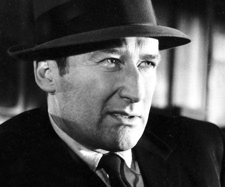 OutlawsPoetic's tweet photo. “I don't like people. I don't like any kind of people. When you get them together in a big lump they all get nasty and dirty and full of trouble. So I don't like people including you. That's what a misanthropist is.” 

― Mickey Spillane https://t.co/EpMry4H7cU