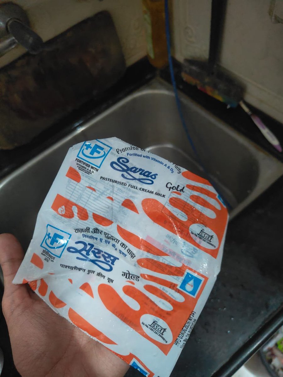 chitransh_192's tweet photo. @zeptocares @ZeptoNow order ID #TSOORJAKN67993
ORDERED MILK,  THE DATE WAS OF TODAY WHOLE OF THE MILK WAS CURLDELED AS AND WHEN I BOILED IT. PHOTO attached  What QuALITY ARE YOU PROCURING??? PLEASE LOOK INTO THIS ASAP https://t.co/yXXwWxT5nV