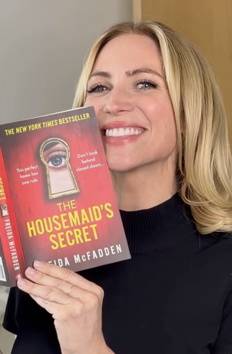 baileeeeeez's tweet photo. BRITTANY SNOW IS JOINING THE HOUSEMAID’S SECRET???????? I’M SCREAMING.OH MY GODDDD https://t.co/G6tNNWEB7Z